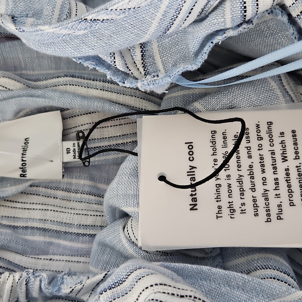 Reformation Dress - Picture 7 of 10